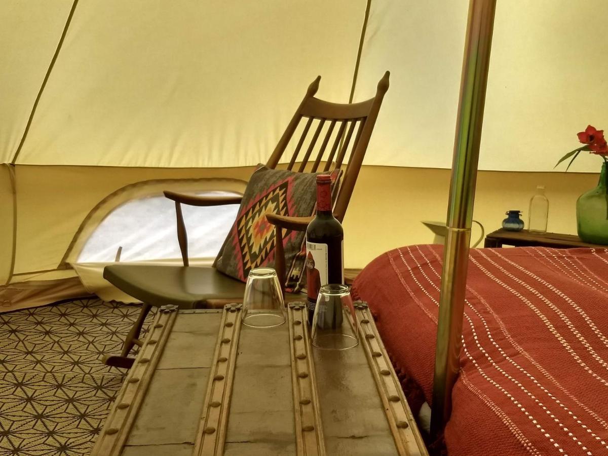 Romantic Safari Tent Тортоса Екстер'єр фото