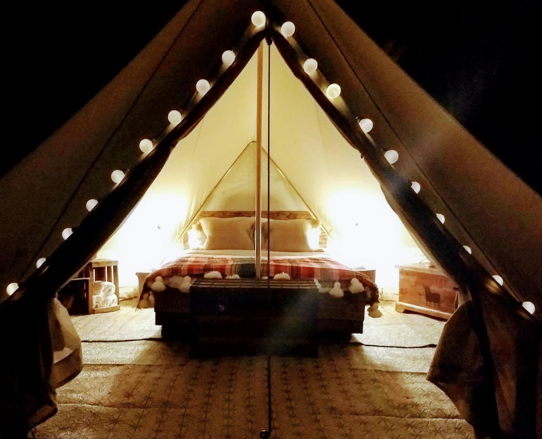 Romantic Safari Tent Тортоса Екстер'єр фото